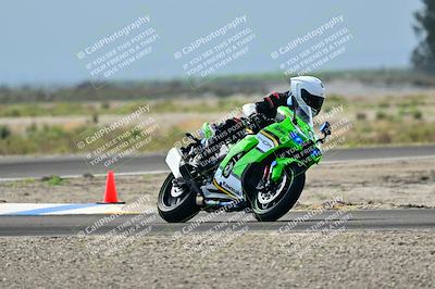 media/Apr-18-2025-TrackDaz (Fri) [[45f5874c44]]/B Group/Session 2 (Turn 7)/